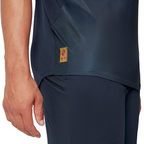 British and Irish Lions Mens Super Light Training T-Shirt Navy - Model Logo