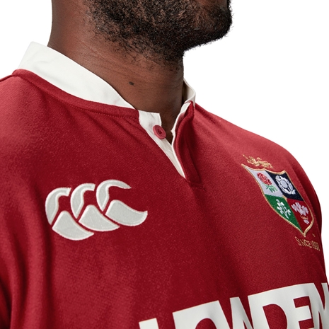 British and Irish Lions Adults Short Sleeve Classic Rugby Shirt - Red - Model Close Up Collar