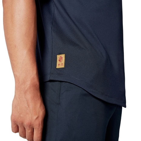 British and Irish Lions Mens Everest T-Shirt Navy - Model Hem